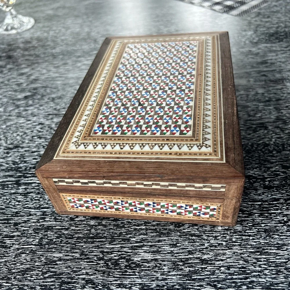 Vintage Wooden Marquetry Inlay Jewelry Box White, Red, Green, Blue Triangles‎